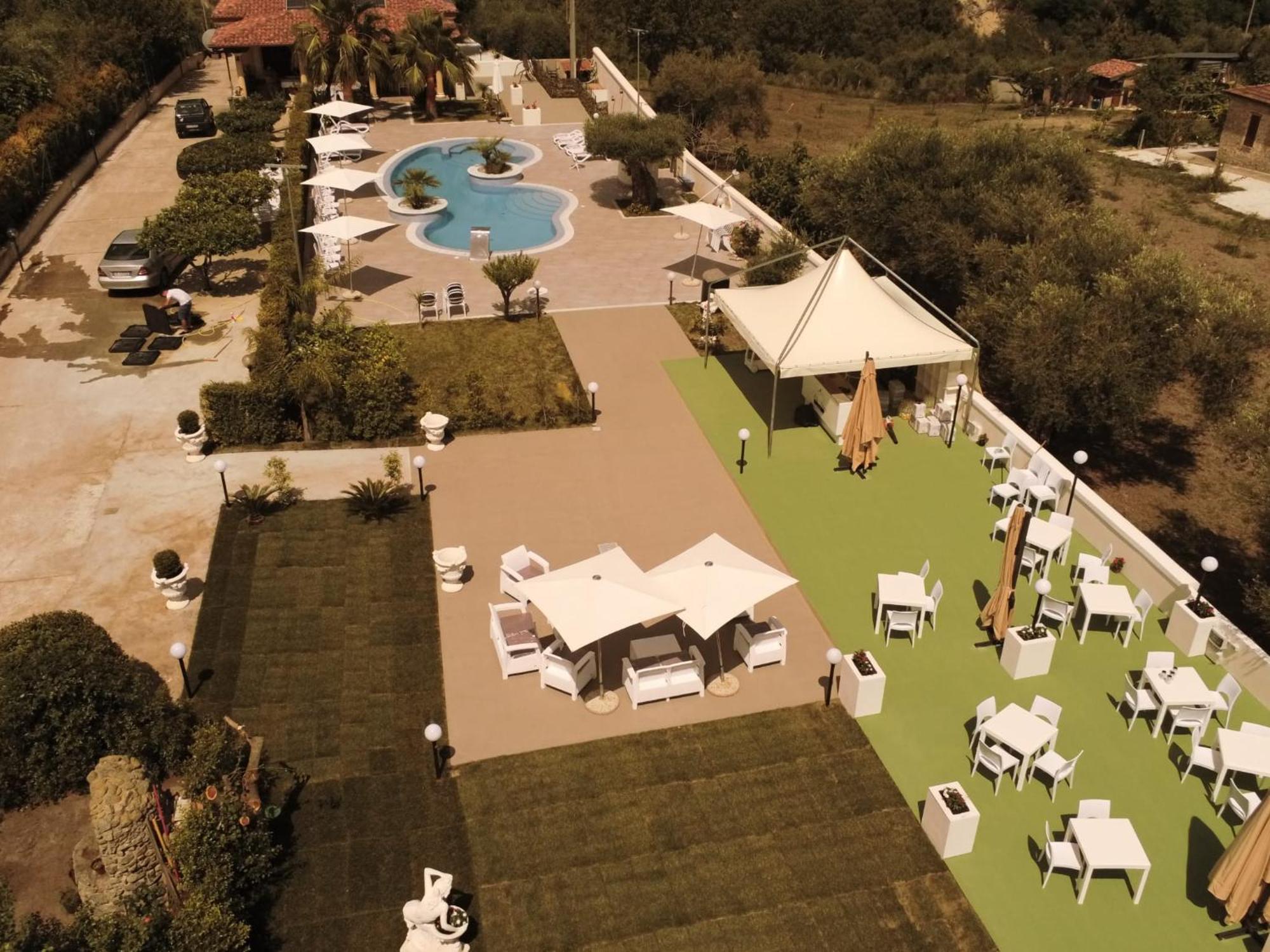B&B Villa Mery Mileto Exterior foto